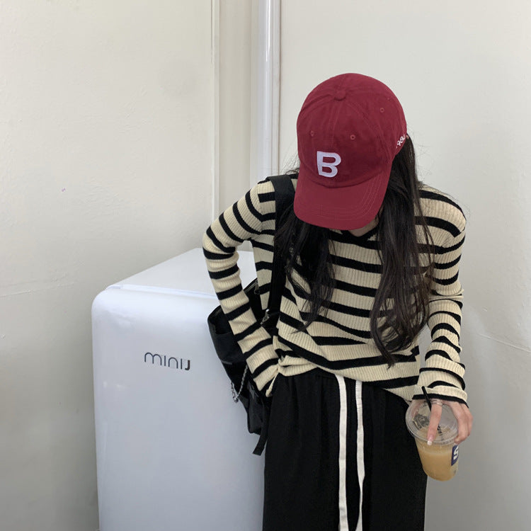 Womens V-neck Striped Knit Top With Long Sleeves