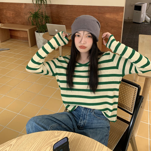 Womens V-neck Striped Knit Top With Long Sleeves